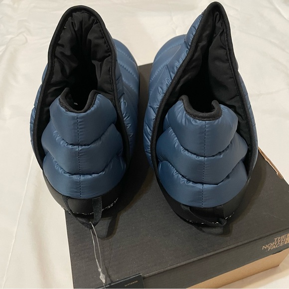 navy the north face men’s thermoball traction boots - Picture 4 of 6